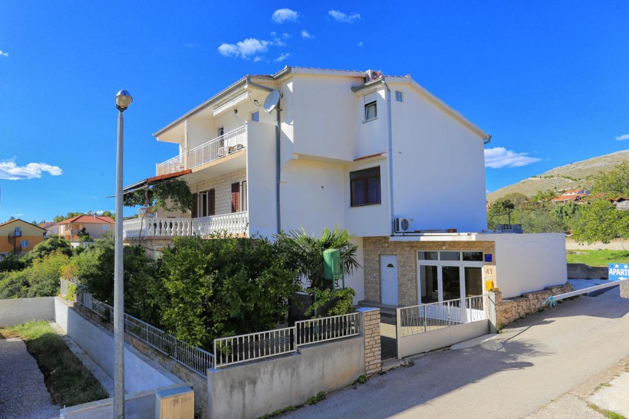 Apartments By The Sea Grebastica, Sibenik - 471 Esterno foto