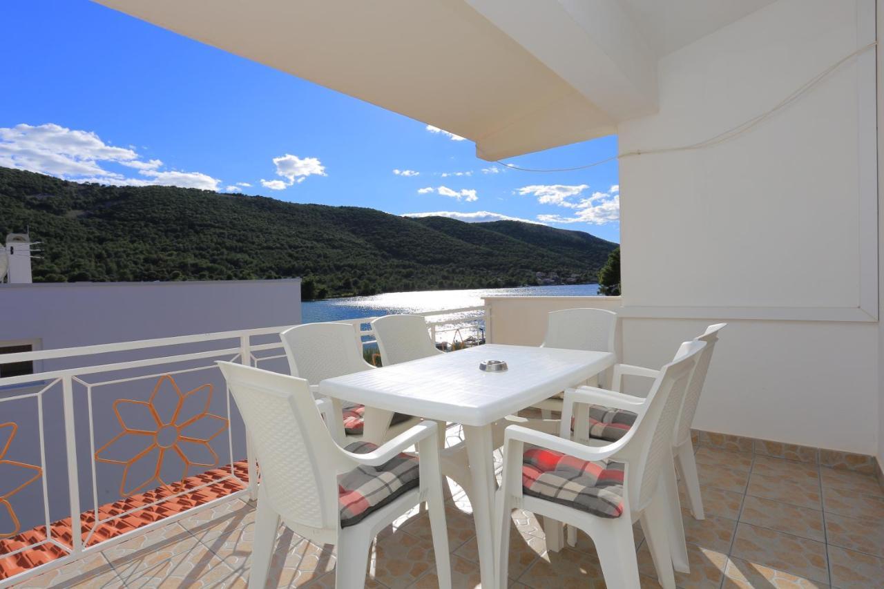 Apartments By The Sea Grebastica, Sibenik - 471 Esterno foto
