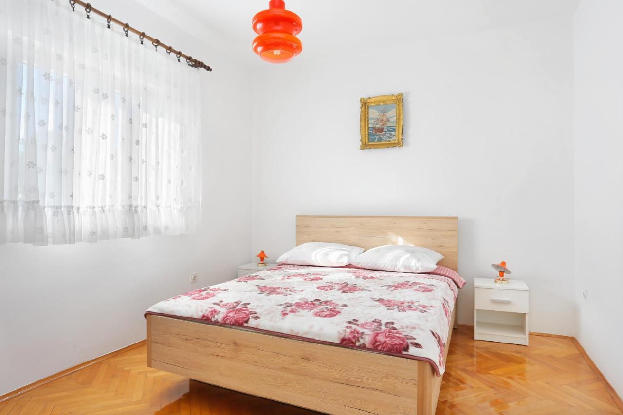 Apartments By The Sea Grebastica, Sibenik - 471 Esterno foto